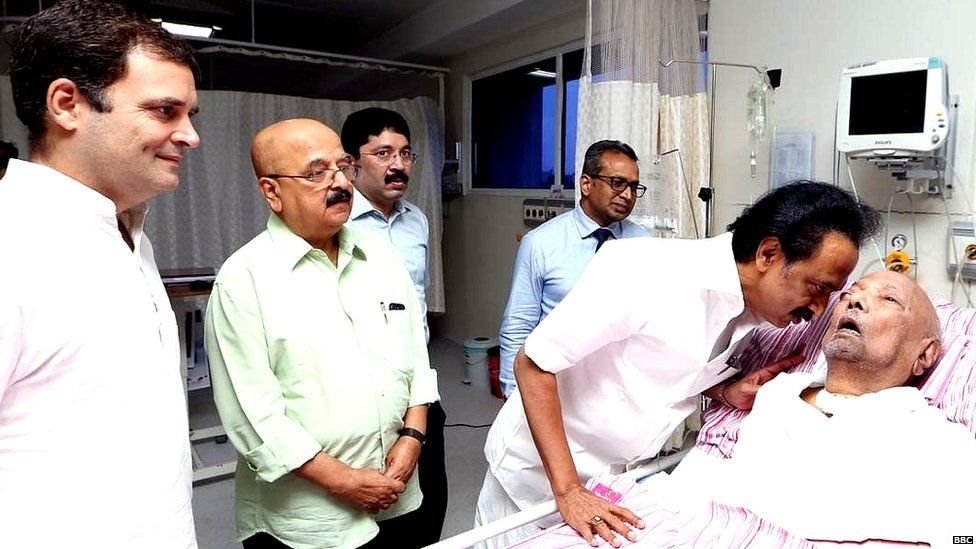 करुणानिधि, एमके स्टालिन, एमके अड़ागिरी, डीएमके तमिलनाडु करुणानिधि, एमके स्टालिन, एमके अड़ागिरी, डीएमके तमिलनाडु