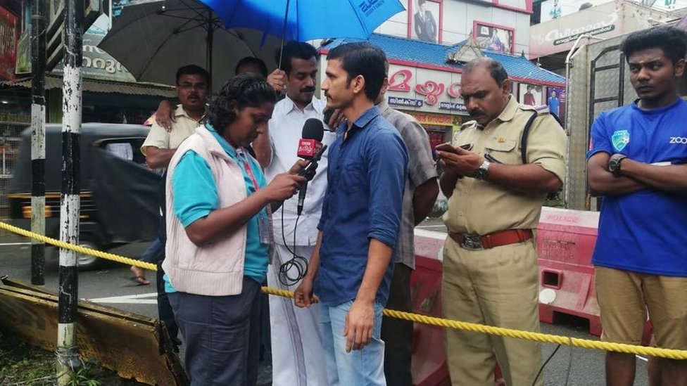 केरल में बाढ़ केरल में बाढ़