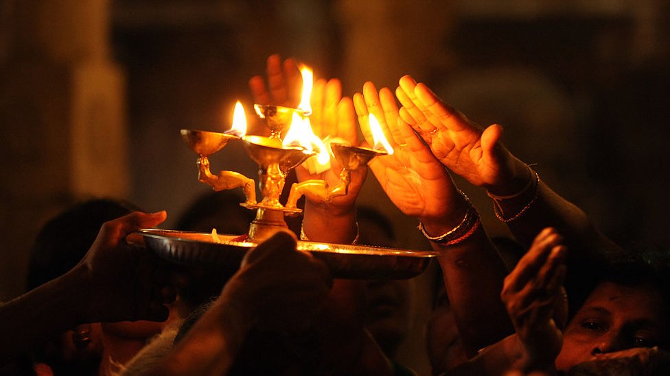 हिंदुराष्ट्र, सनातन संस्थान, हिंदू चरमपंथी हिंदुराष्ट्र, सनातन संस्थान, हिंदू चरमपंथी