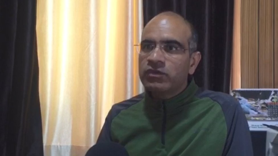 शिमला में वाइल्डलाइफ विभाग के डॉ. संजय रतन शिमला में वाइल्डलाइफ विभाग के डॉ. संजय रतन