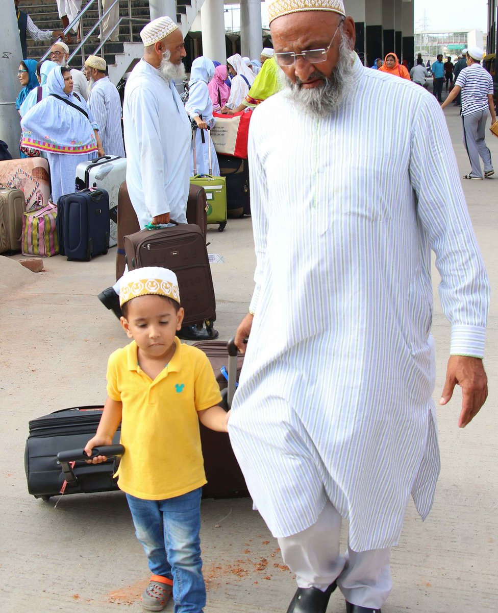 दाउदी बोहरा समाज का सममेलन दाउदी बोहरा समाज का सममेलन