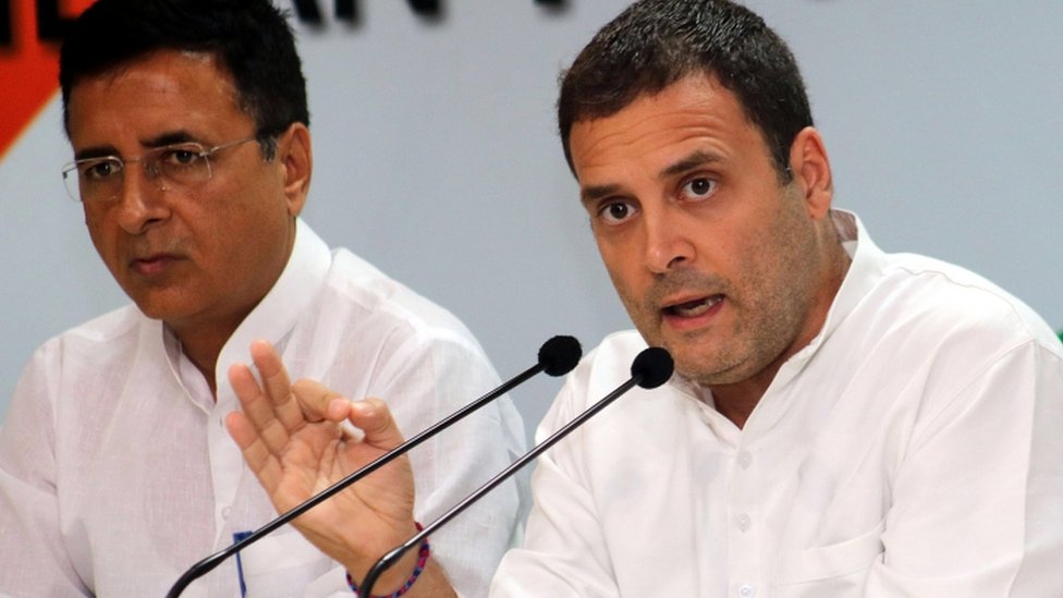 राहुल गांधी और सुरजेवाला राहुल गांधी और सुरजेवाला
