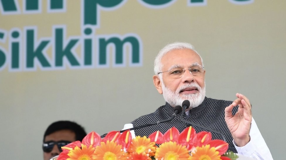 मोदी मोदी