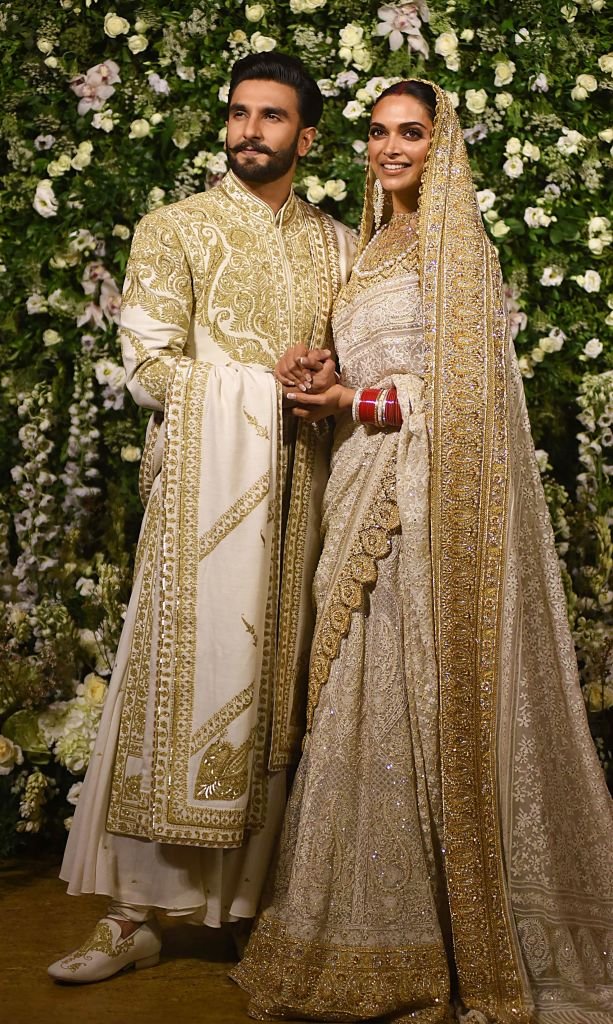 अभिनेता रणवीर सिंह और अभिनेत्री दीपिका पादुकोण अभिनेता रणवीर सिंह और अभिनेत्री दीपिका पादुकोण