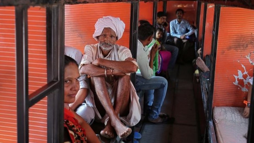 मध्य प्रदेश, लोगों को वायदों के पूरे होने का इंतज़ार मध्य प्रदेश, लोगों को वायदों के पूरे होने का इंतज़ार