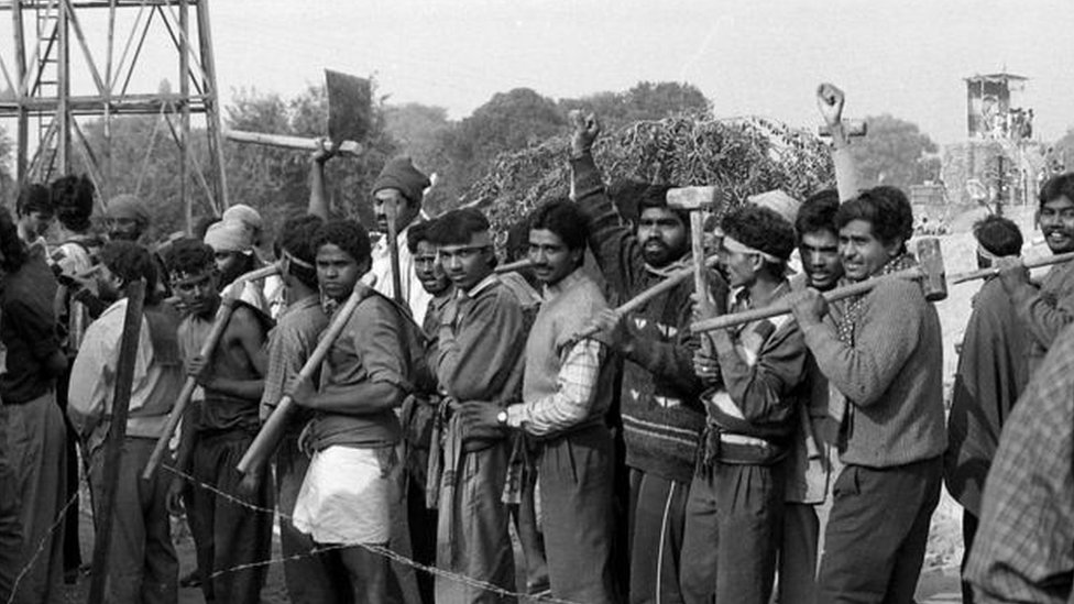 बाबरी मस्जिद बाबरी मस्जिद