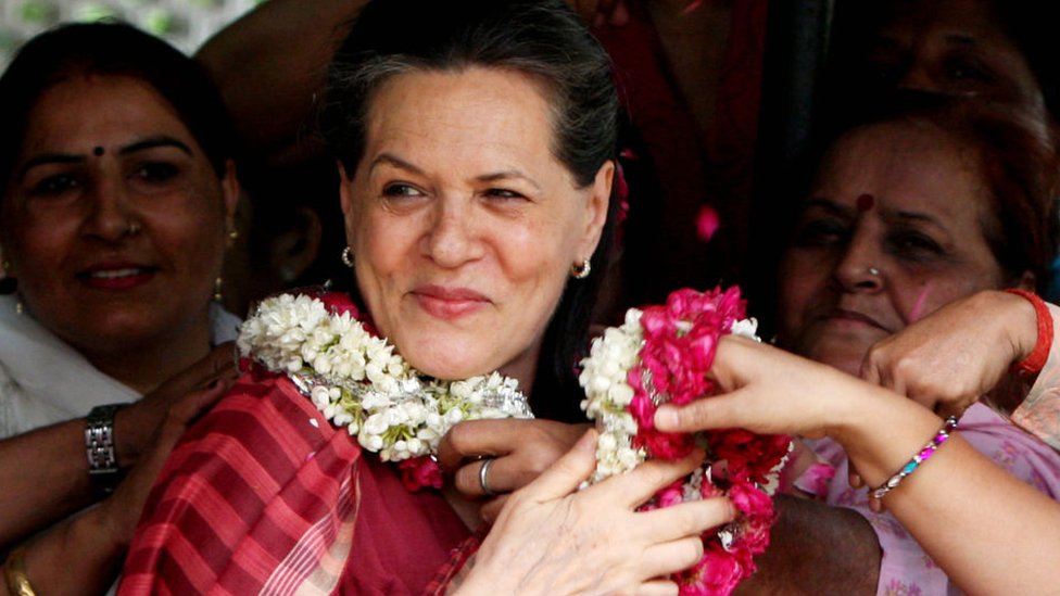 सोनिया गांधी सोनिया गांधी