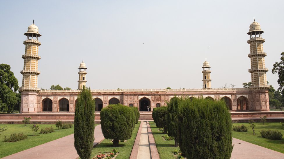 जहांगीर, जहाँगीर, मुगल साम्राज्य, अकबर, नूरजहां, नूरजहाँ जहांगीर, जहाँगीर, मुगल साम्राज्य, अकबर, नूरजहां, नूरजहाँ