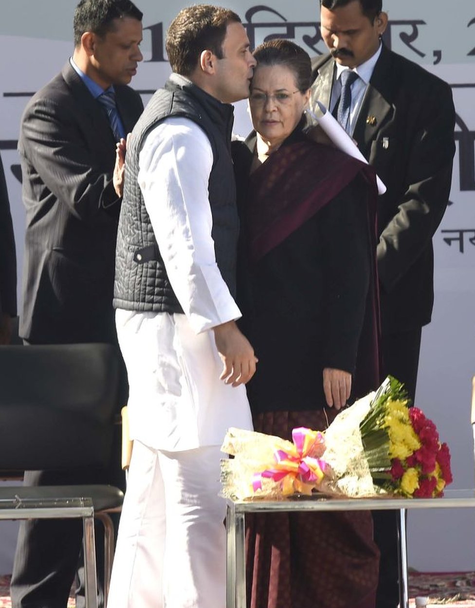 गांधी गांधी