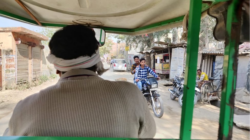 रिक्शे वाला रिक्शे वाला