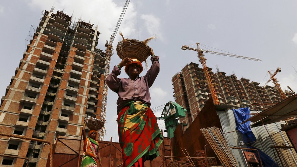 निर्माणाधीन इमारत निर्माणाधीन इमारत