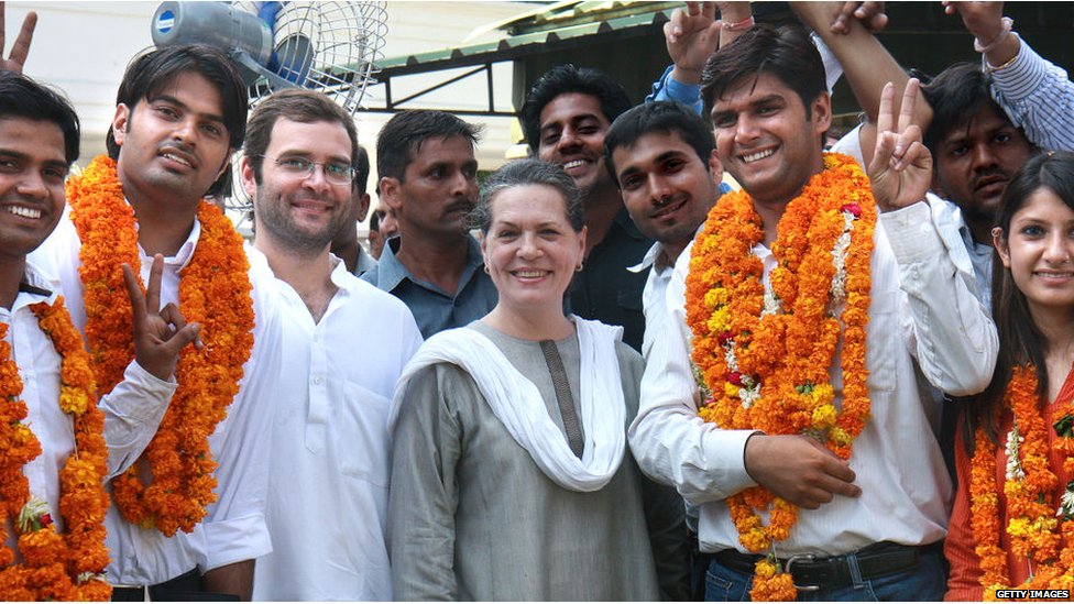 राहुल गांधी, सोनिया गांधी राहुल गांधी, सोनिया गांधी