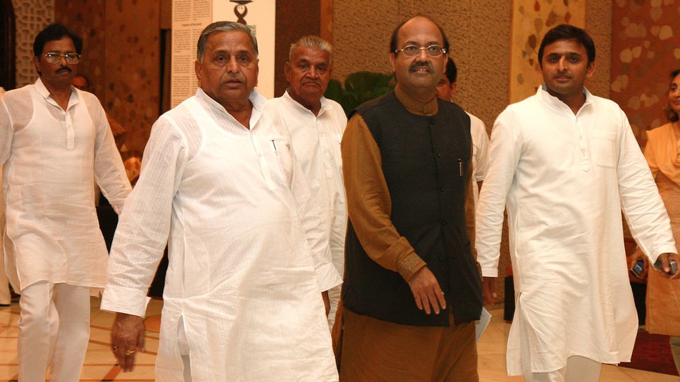 अखिलेश यादव अखिलेश यादव
