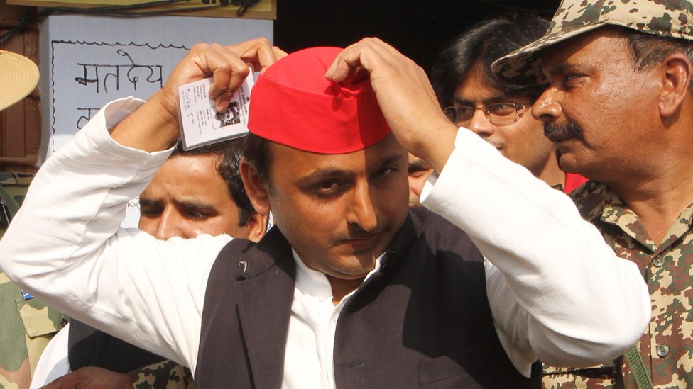 अखिलेश यादव अखिलेश यादव