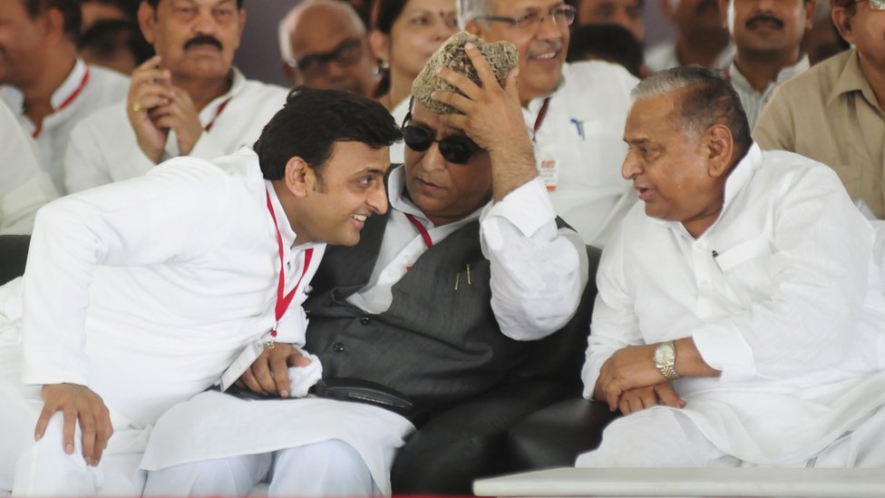 अखिलेश यादव अखिलेश यादव
