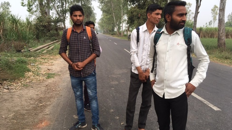 नौकरी की तैयारी कर रहे छात्र नौकरी की तैयारी कर रहे छात्र