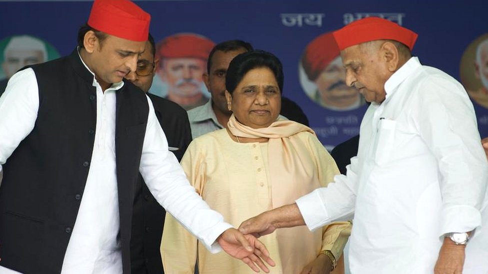 मैनपुरी रैली: दल और दिल मिलने के बावजूद राजनीतिक हैसियत की मापतौल होती रही मैनपुरी रैली: दल और दिल मिलने के बावजूद राजनीतिक हैसियत की मापतौल होती रही