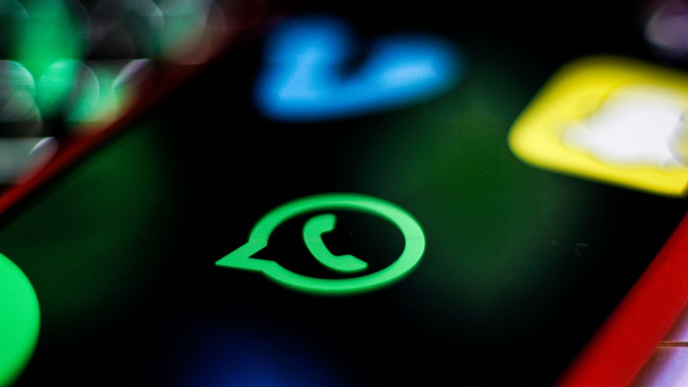 WhatsApp logo WhatsApp logo