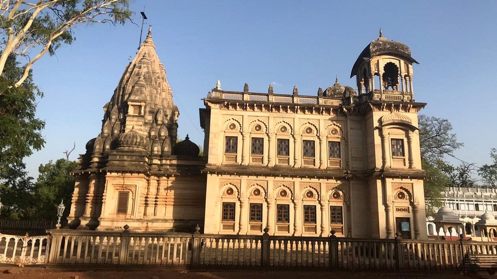 आज़ादी के बाद सिंधिया महल पहली बार कैसे हारा आज़ादी के बाद सिंधिया महल पहली बार कैसे हारा