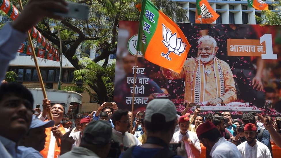 नरेंद्र मोदी नरेंद्र मोदी