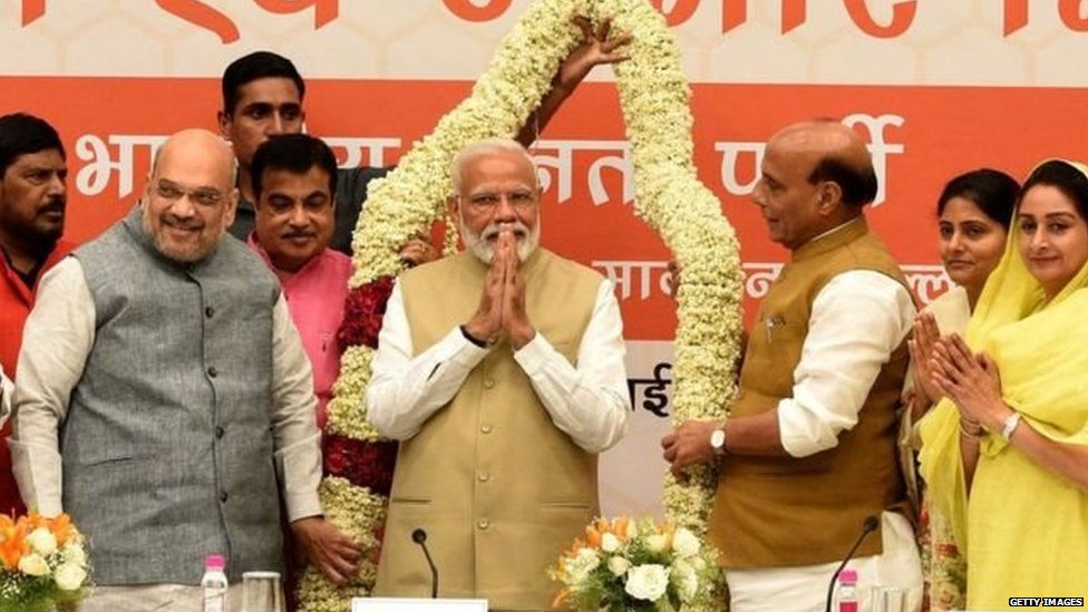 मोदी मोदी
