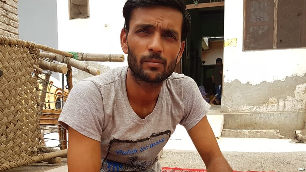 टप्पल में ढाई साल की बच्ची की हत्या टप्पल में ढाई साल की बच्ची की हत्या