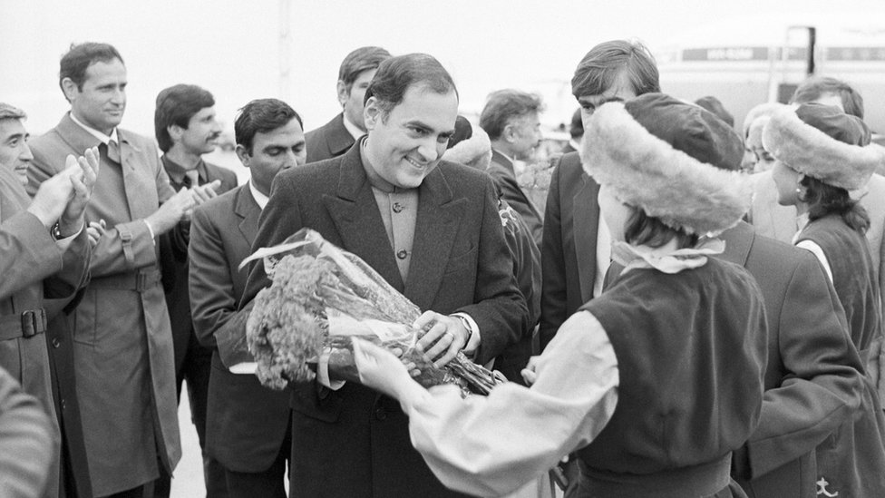 राजीव गांधी राजीव गांधी