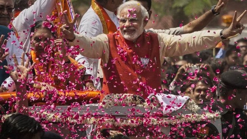 मोदी मोदी
