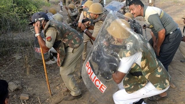 उत्तर प्रदेश पुलिस उत्तर प्रदेश पुलिस