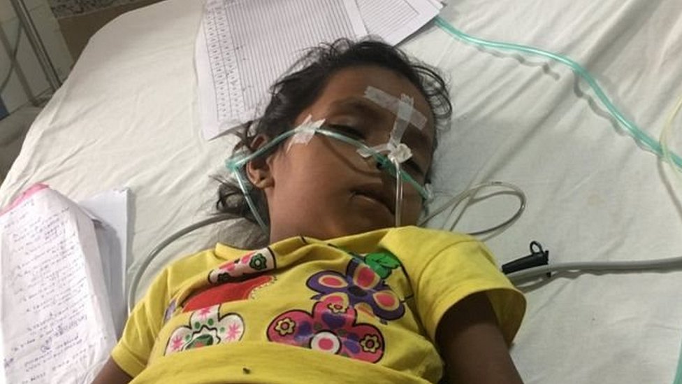 बीआरडी मेडिकल कॉलेज का इंसेफेलाइटिस वार्ड बीआरडी मेडिकल कॉलेज का इंसेफेलाइटिस वार्ड