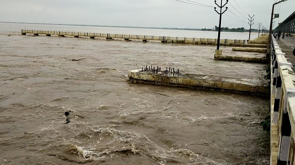 बिहार में बाढ़ बिहार में बाढ़