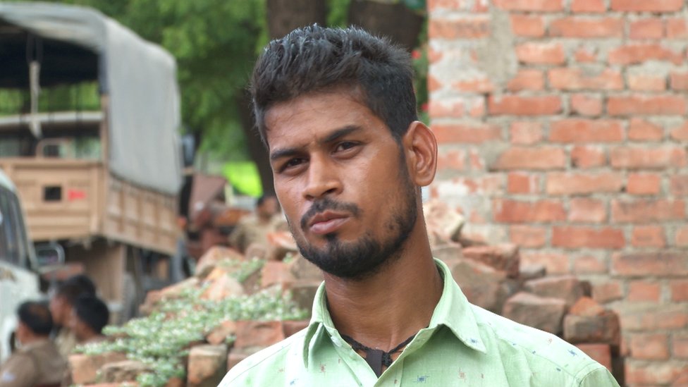 ख़ालिक़ के बड़े भाई नूरुद्दीन अंसारी ख़ालिक़ के बड़े भाई नूरुद्दीन अंसारी