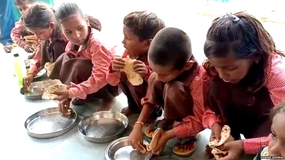 मिड डे मिल मिड डे मिल