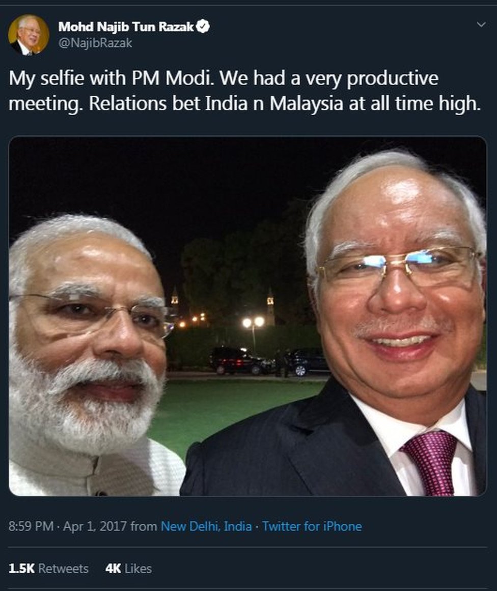 मोदी सेल्फ़ी मोदी सेल्फ़ी