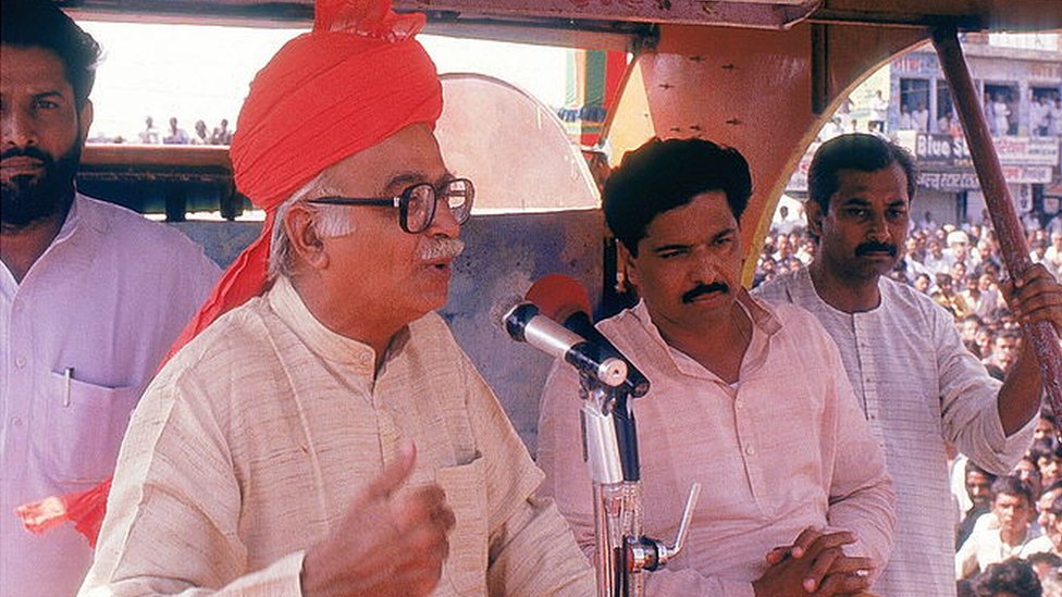आडवाणी आडवाणी