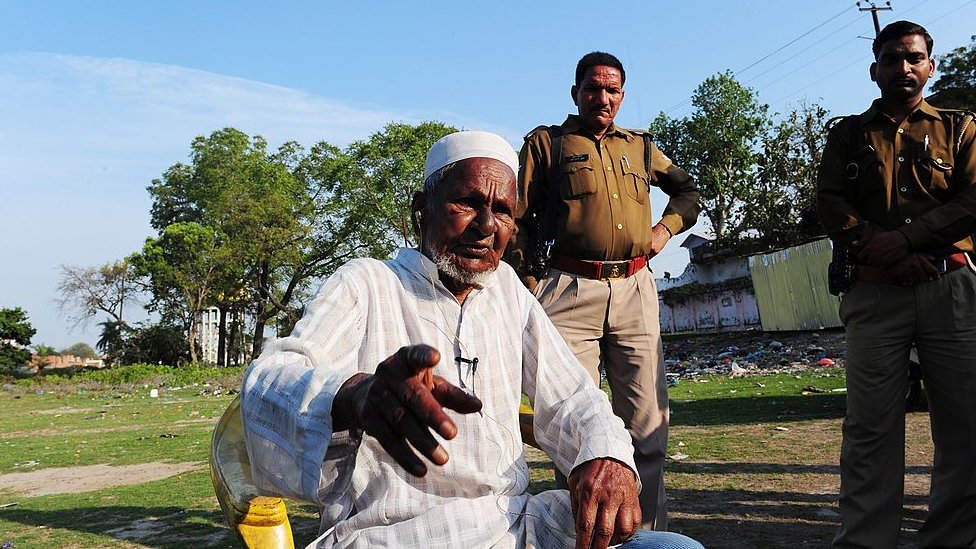 हाशिम अंसारी हाशिम अंसारी