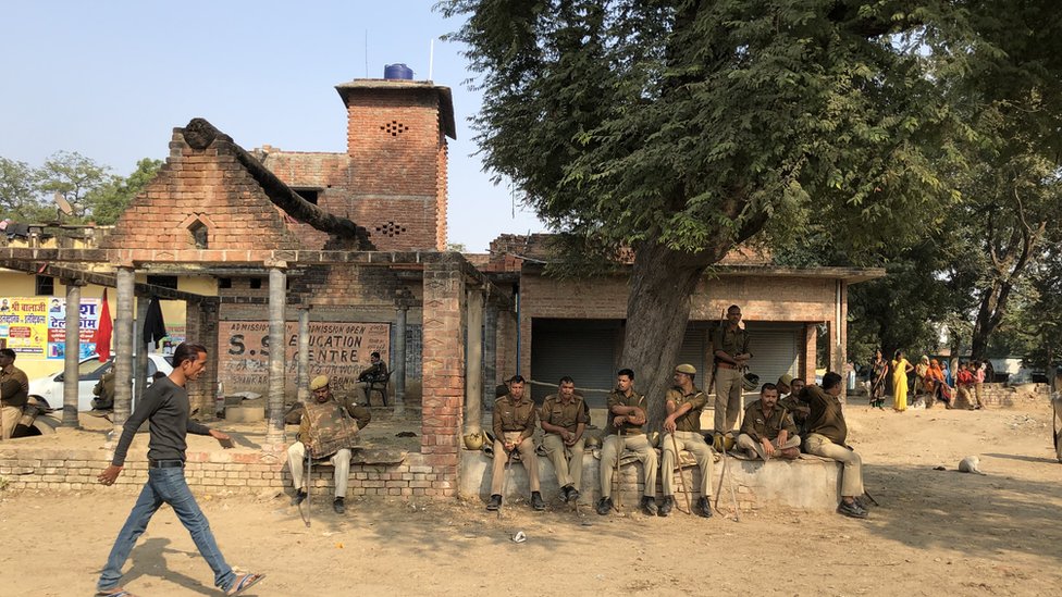 उन्नाव, किसानों पर लाठीचार्ज उन्नाव, किसानों पर लाठीचार्ज