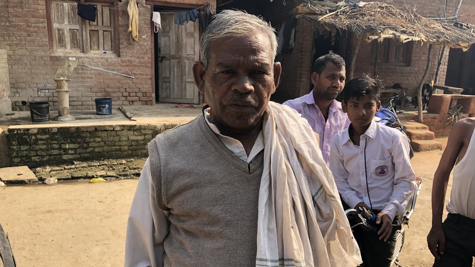 उन्नाव, किसानों पर लाठीचार्ज उन्नाव, किसानों पर लाठीचार्ज