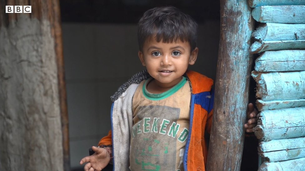 पाकिस्तान से आए हिंदू शरणार्थी बोले, आज होली-दिवाली से भी बड़ा दिन पाकिस्तान से आए हिंदू शरणार्थी बोले, आज होली-दिवाली से भी बड़ा दिन