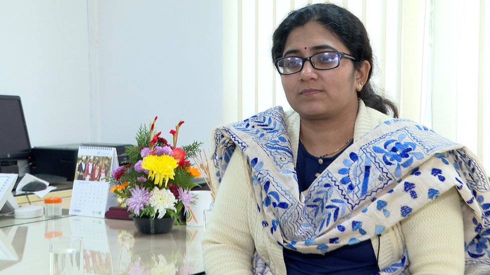 डॉ अपर्णा शर्मा डॉ अपर्णा शर्मा