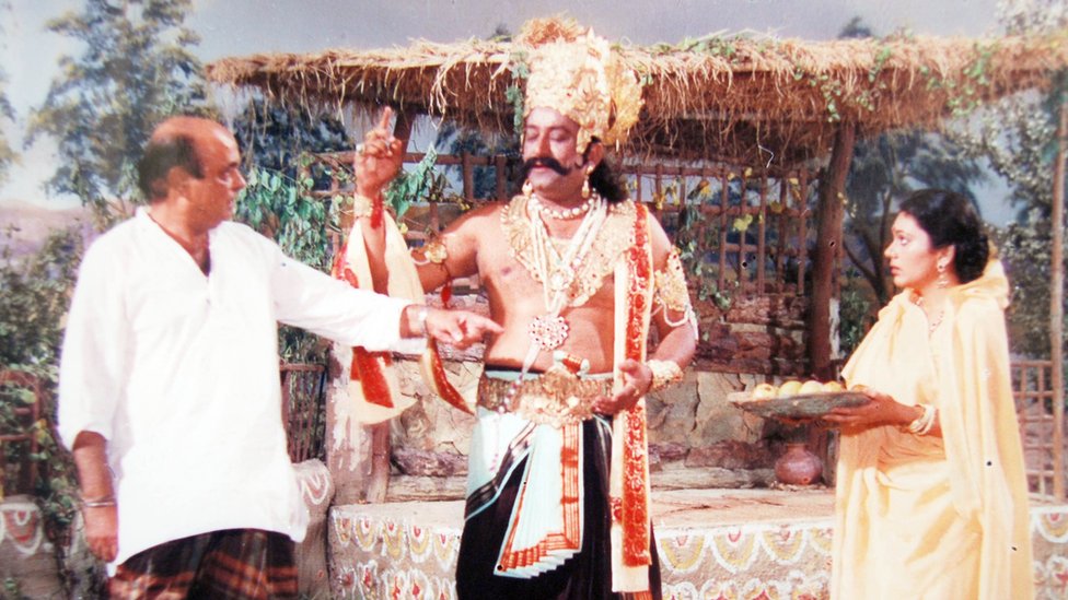 रामायण धारावाहिक का एक दृश्य रामायण धारावाहिक का एक दृश्य