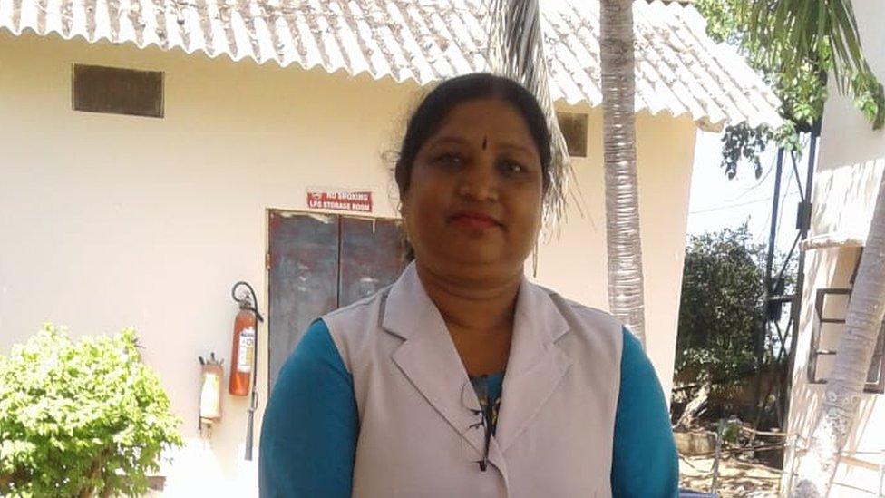शांति टेरेसा लाकरा शांति टेरेसा लाकरा