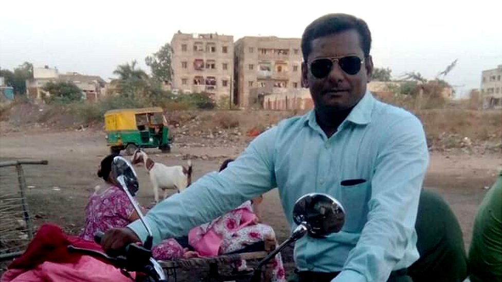 कोरोना वायरस ने सिर्फ़ मुझे लाचार नहीं किया, मेरे परिवार को बर्बाद भी कर दिया कोरोना वायरस ने सिर्फ़ मुझे लाचार नहीं किया, मेरे परिवार को बर्बाद भी कर दिया
