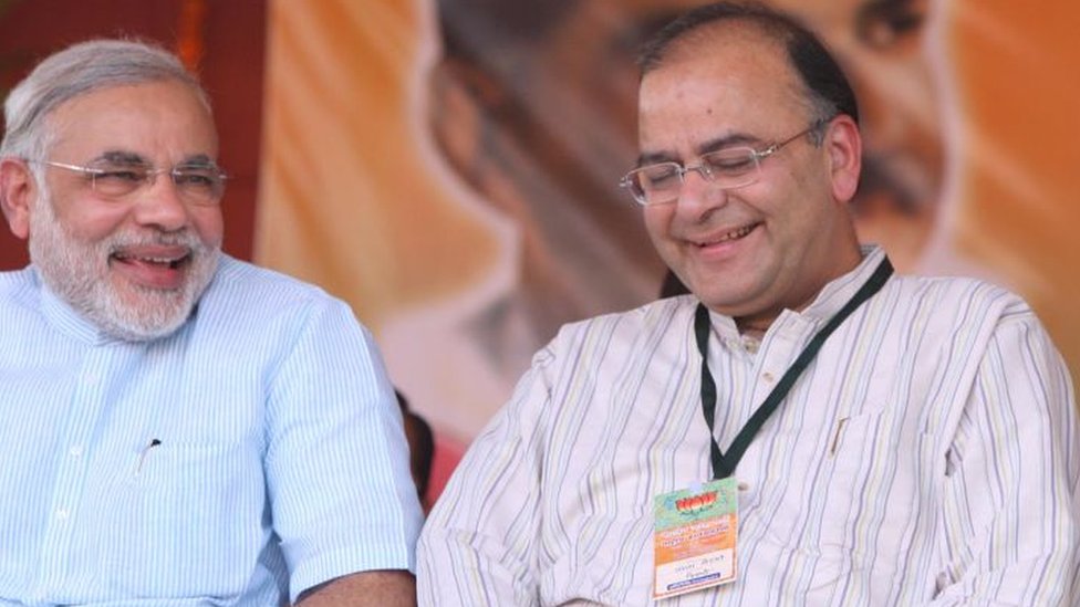 नरेंद्र मोदी और अरुण जेटली नरेंद्र मोदी और अरुण जेटली
