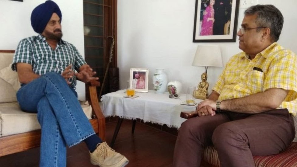 लेफ्टिनेंट जनरल पनाग के साथ बीबीसी संवाददाता रेहान फ़ज़ल लेफ्टिनेंट जनरल पनाग के साथ बीबीसी संवाददाता रेहान फ़ज़ल
