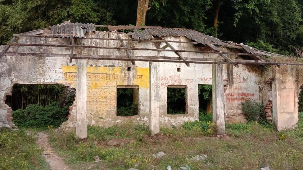 सुपौल के प्रतापगंज का एक ग्रामीण स्वास्थ्य केन्द्र सुपौल के प्रतापगंज का एक ग्रामीण स्वास्थ्य केन्द्र