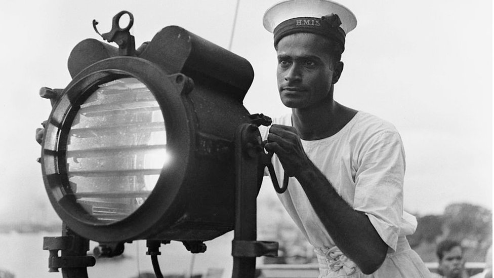 1946 के दौरान एक भारतीय नौसैनिक 1946 के दौरान एक भारतीय नौसैनिक