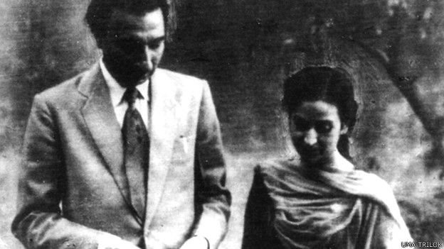 अमृता प्रीतम के साथ साहिर लुधियानवी. अमृता प्रीतम के साथ साहिर लुधियानवी.
