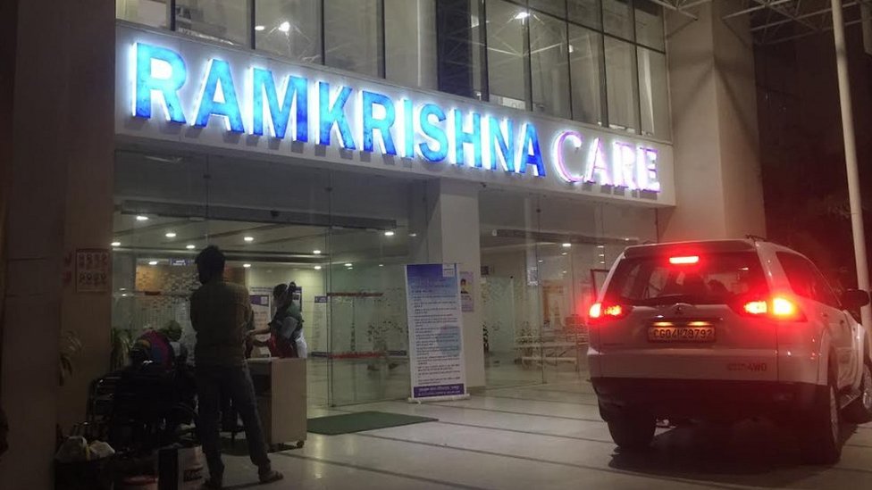 जवानों का इलाज इसी अस्पताल में चल रहा है जवानों का इलाज इसी अस्पताल में चल रहा है