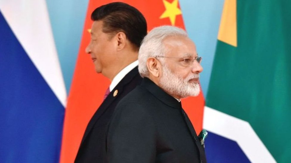 मोदी और जिनपिंग मोदी और जिनपिंग
